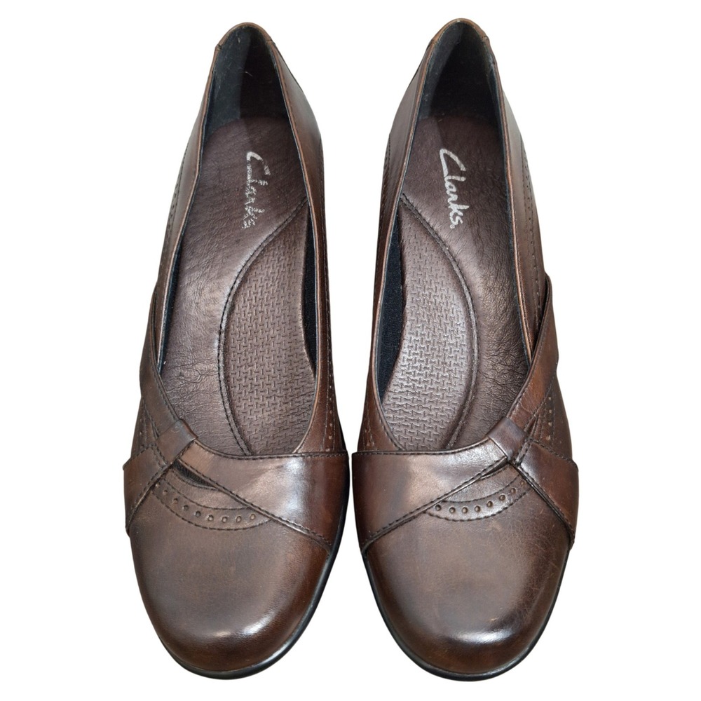 Clarks Women's 8M Brown Leather Brogue Low Wedge Pump Shoes 39486 Round Toe